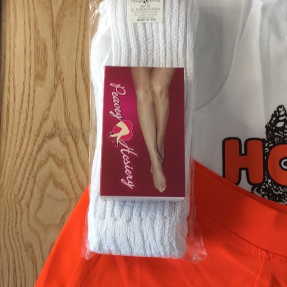 New Hooters Girl Vintage Uniform Tank Shorts Pantyhose XL Length Socks Size XS - Picture 15 of 16